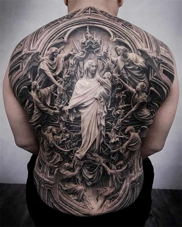 Tatuaje de los ángeles y la Virgen María3